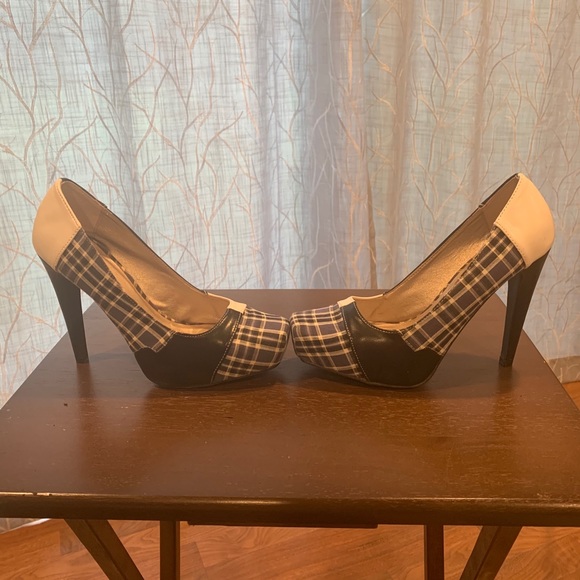 Qupid black/white/blue plaid platform heels - Picture 2 of 5